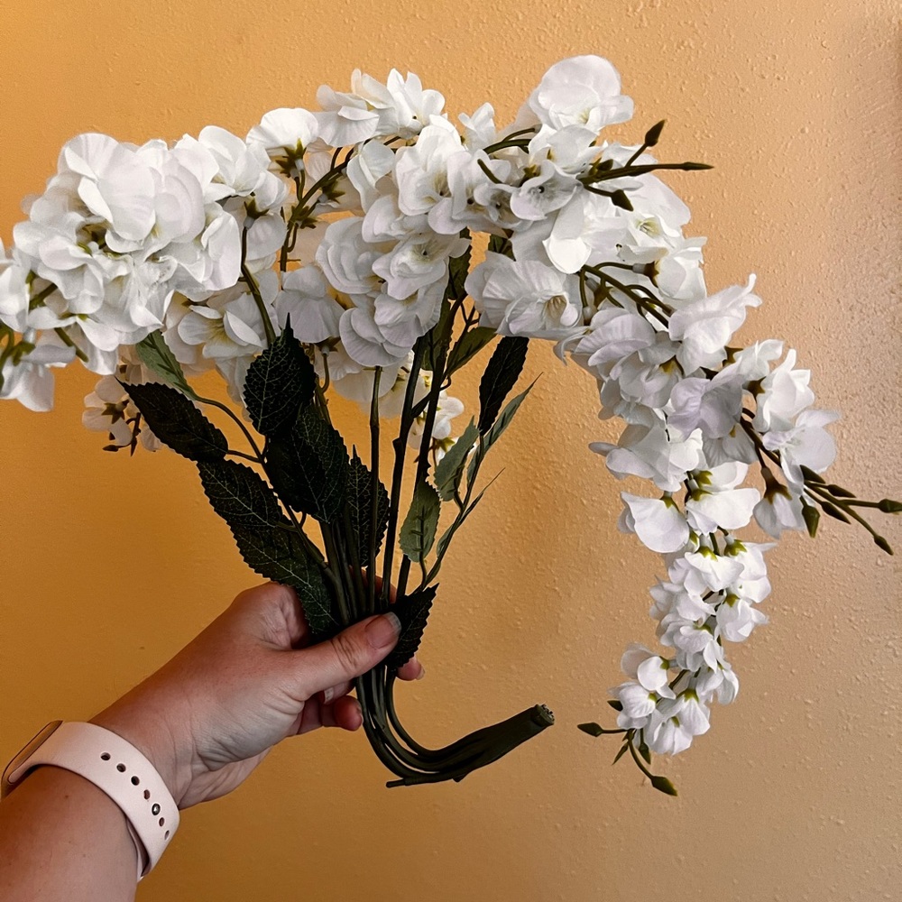 8 White Wisteria Flower Bouquets